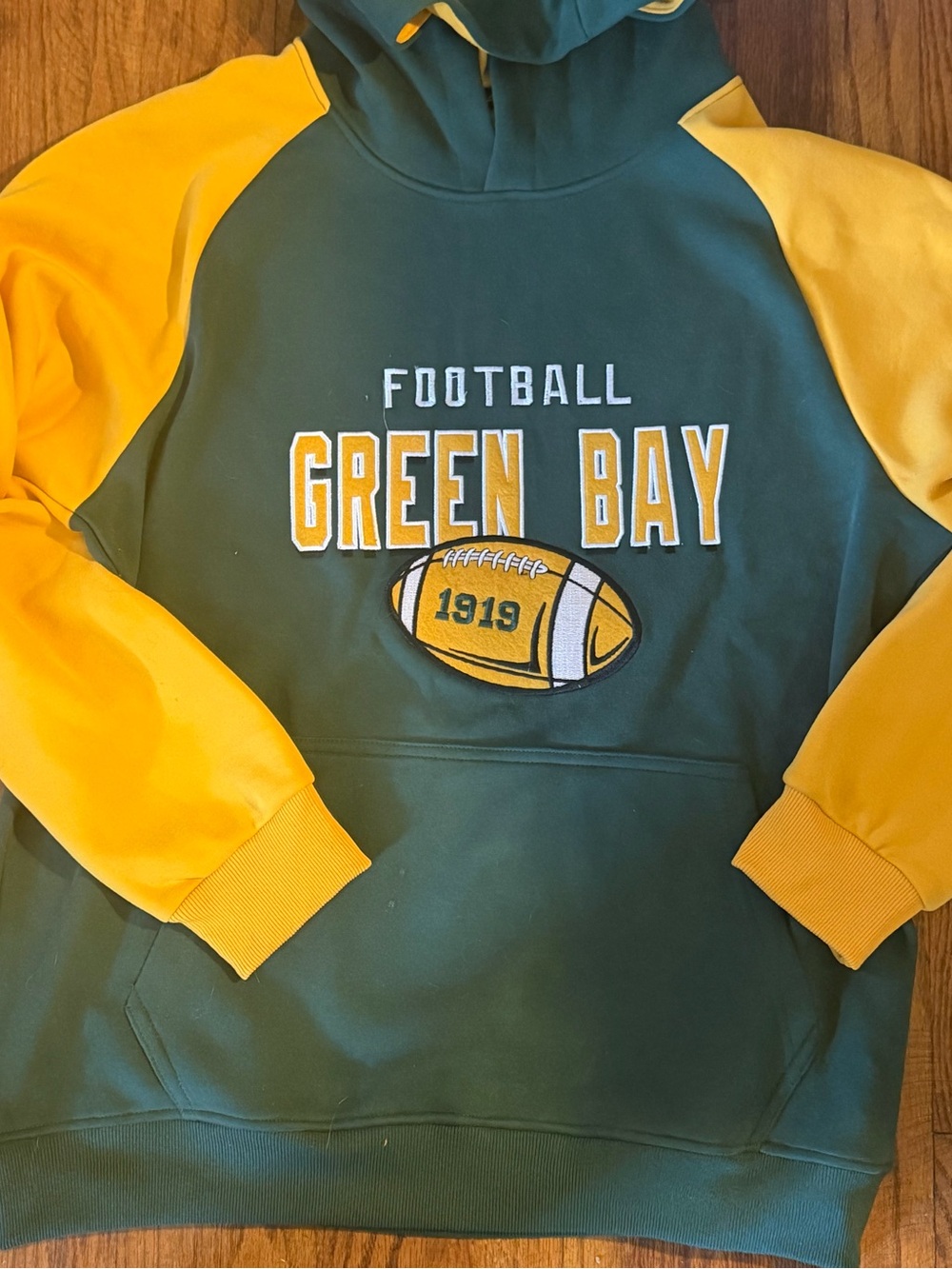 Green Bay Football Hooded Sweatshirt - Green/Yellow size M unbranded NEW